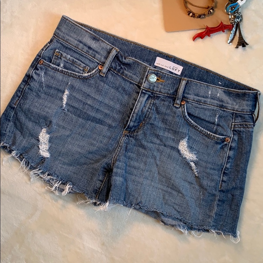 Ann Taylor Loft mid rise denim shorts